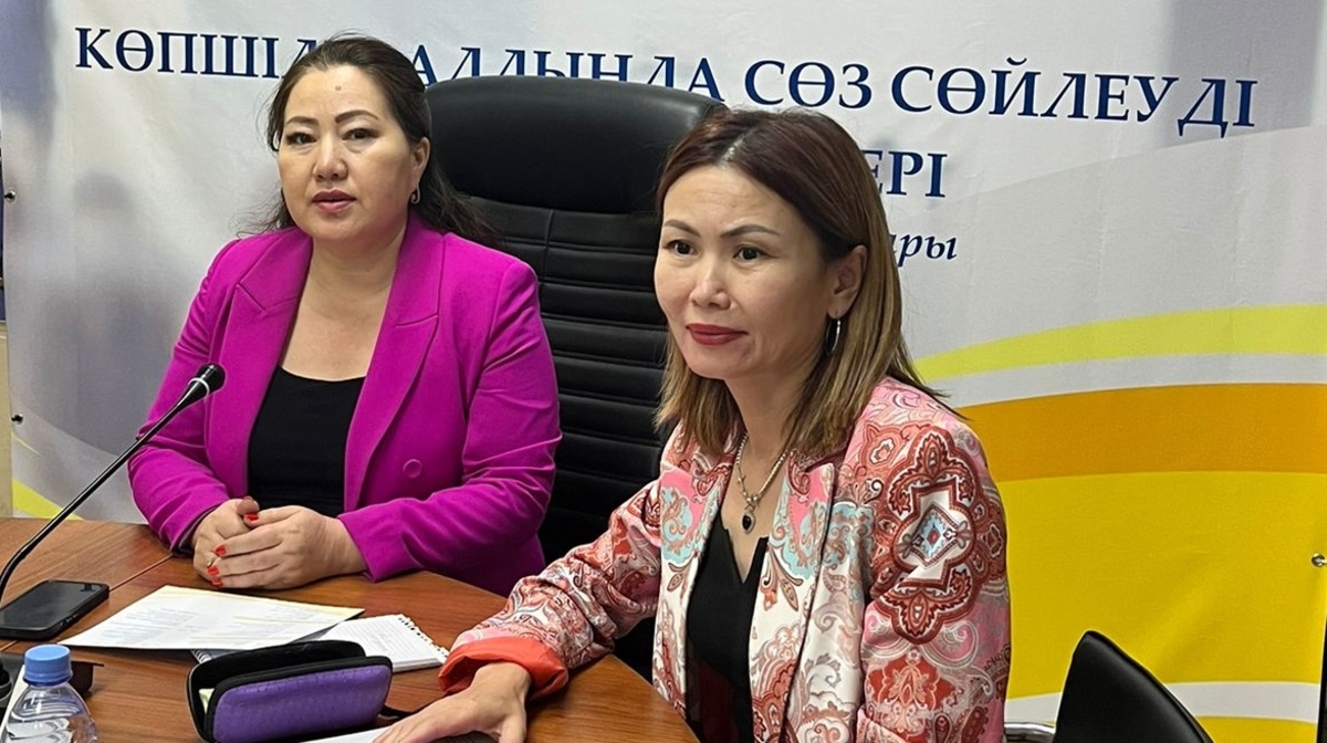 Үлкен кеуделері бар BBWs порно фотосуреттері