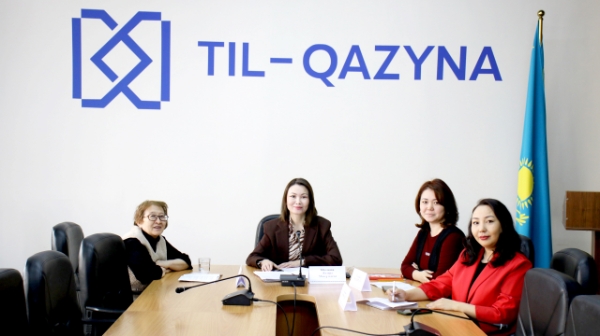 «Til-Qazyna» оқулары аясында жас ғалымдардың  ғылыми зерттеулері байқауы өтті